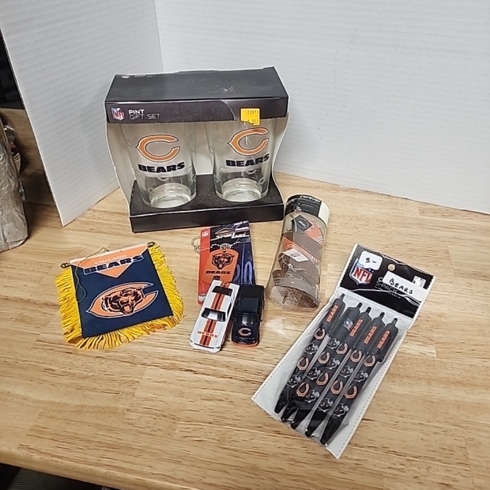 Chicago Bears Fan Gift Set - Black and Orange